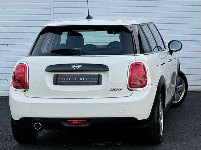 2020 MINI HATCH 1.5 Cooper Classic Hatchback 5dr Petrol Manual Euro 6 (s/s) (136 ps) - Photo 9