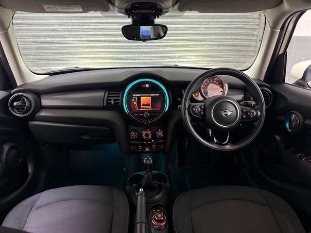 2020 MINI HATCH 1.5 Cooper Classic Hatchback 5dr Petrol Manual Euro 6 (s/s) (136 ps) - Photo 10