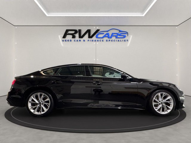 2022 Audi A5 2L Sport 5dr - Photo 6