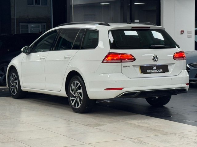 2019 VOLKSWAGEN GOLF - Photo 2