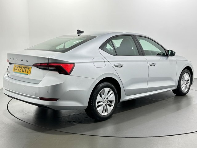 2022 Skoda Octavia - Photo 8