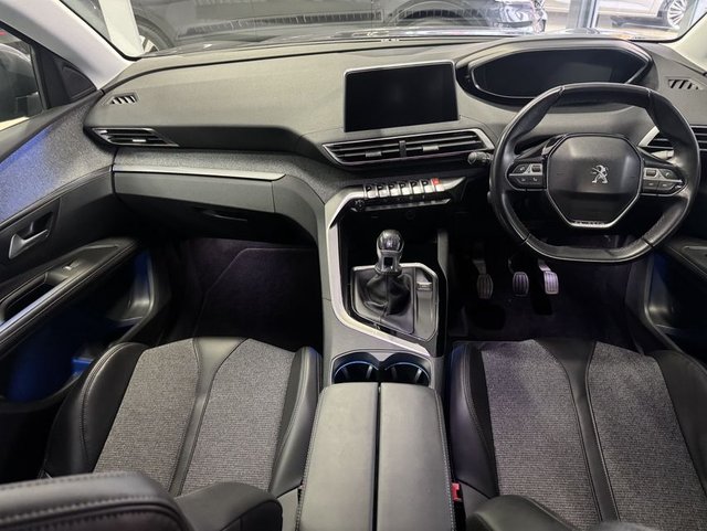2018 Peugeot 5008 1.5L Allure 5dr - Photo 12