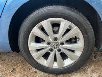 USED 2015 65 VOLKSWAGEN GOLF 1.6 TDI BlueMotion Tech SE Estate 5dr Diesel Manual Euro 5 (s/s) (105 ps) 