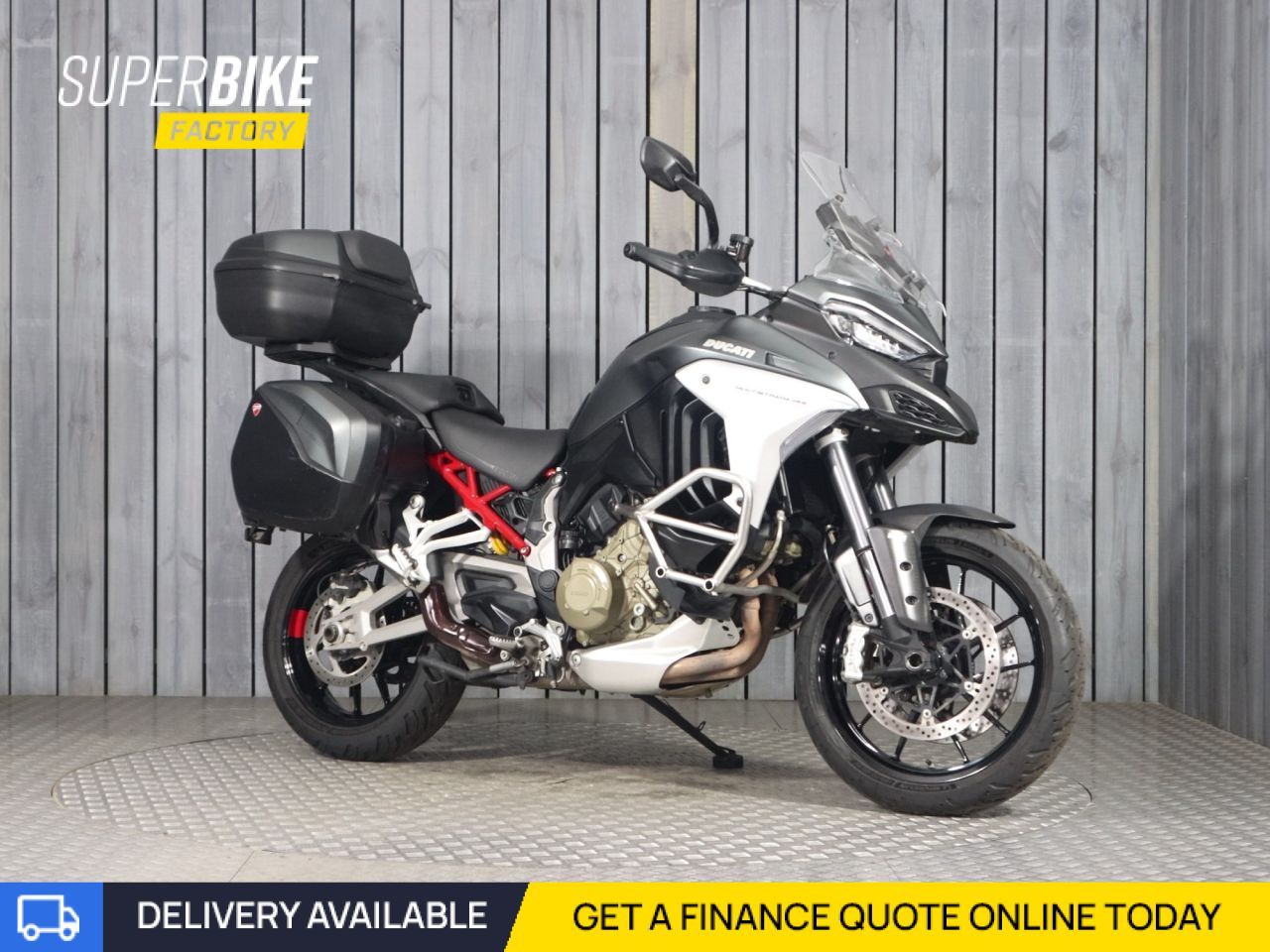 DUCATI Multistrada V4