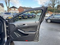 USED 2016 65 MERCEDES-BENZ GLA 2.1 GLA200d AMG Line (Executive) SUV 5dr Diesel 7G-DCT 4MATIC Euro 6 (s/s) (136 ps) 
