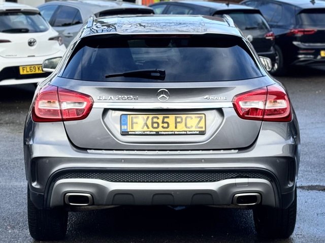 2016 MERCEDES-BENZ GLA 2.1 GLA200d AMG Line (Executive) SUV 5dr Diesel 7G-DCT 4MATIC Euro 6 (s/s) (136 ps) - Photo 6