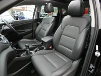USED 2016 16 HYUNDAI TUCSON 1.6 T-GDi Premium SE 5d 4WD 177 S/S  PAN ROOF, SAT NAV, REAR CAMERA, FULL LEATHER, HEATED FRONT & REAR SEATS, VENTILATED FRONT SEATS, HEATED STEERING WHEEL, ELECTRIC TAILGATE, TOW BAR, ELECTRIC FRONT SEATS, FRONT & REAR PARKING SENSORS, BLIND SPOT MONITOR, LANE KEEP ASSIST, DAB RADIO, BLUETOOTH, MANUAL 6 SPEED, 4X4, LED LIGHTS, 19 INCH ALLOYS, PRIVACY GLASS, KEYLESS ENTRY, CRUISE CONTROL & SPEED LIMITER, RAIN & LIGHT SENSORS, FOLDING MIRRORS, CLIMATE CONTROL, AUX & USB, ISO FIX, ILLUMINATING VANITY MIRRORS, GOOD SERVICE HISTORY