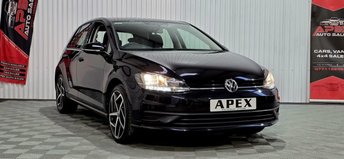 View our VOLKSWAGEN GOLF