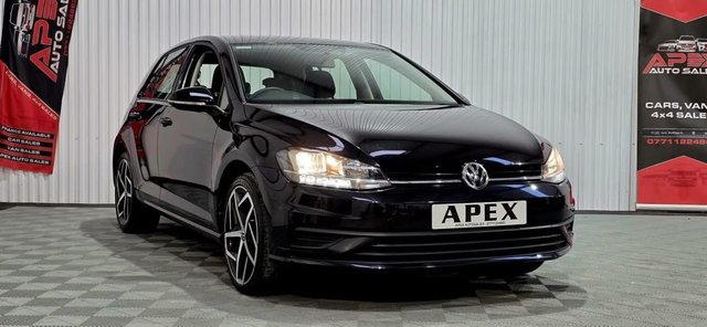 View our Volkswagen Golf 1.6 TDI S Hatchback 5dr Diesel Manual Euro 6 (s/s) (115 ps)