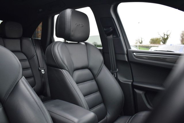 2017 Porsche Macan 3L Gts 5dr - Photo 5