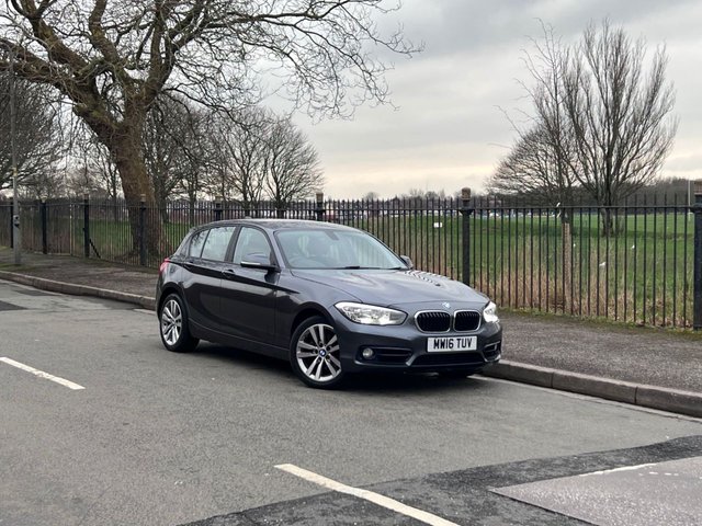 2016 BMW 1 Series 2L Sport 5dr - Photo 4