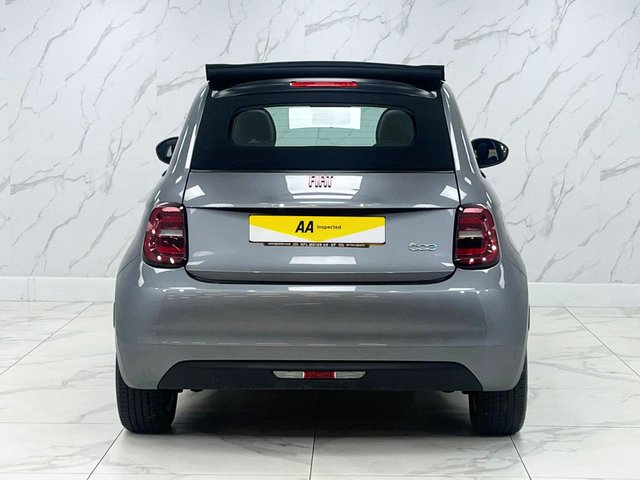 2023 Fiat 500e C - Photo 10