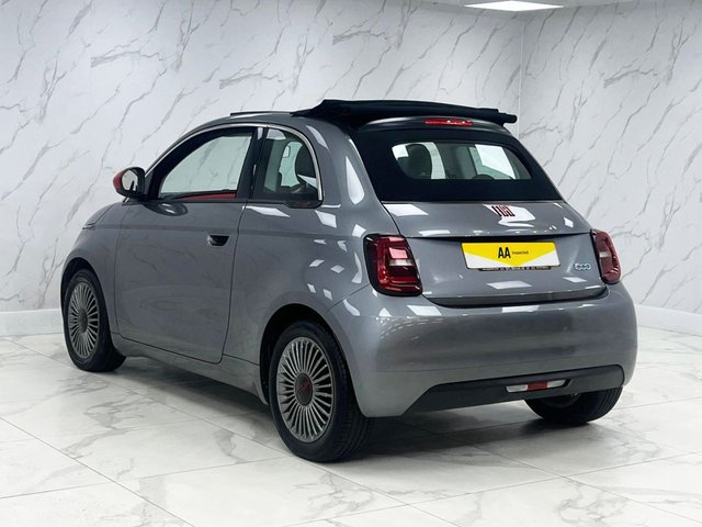2023 Fiat 500e C - Photo 9