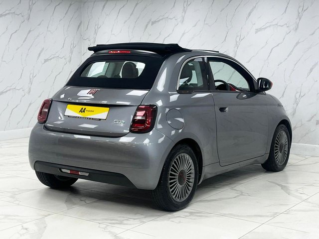 2023 Fiat 500e C - Photo 11