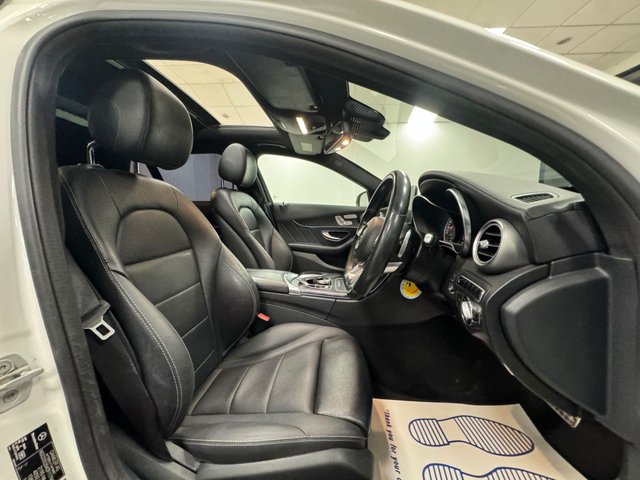 2014 Mercedes-Benz C-CLASS - Photo 4