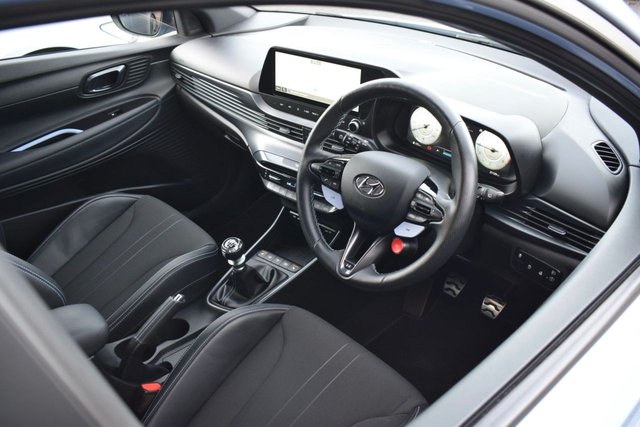 2022 Hyundai I20 1.6L N 5dr - Photo 3
