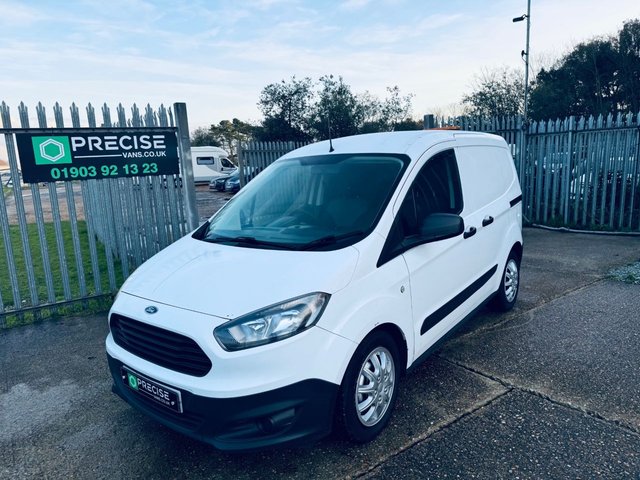 2017 FORD TRANSIT COURIER - Photo 11