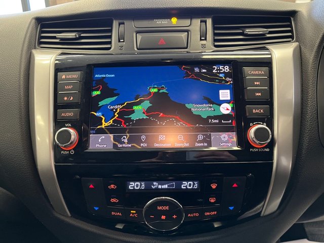 2019 Nissan Navara 2.3L Tekna 4dr - Photo 10