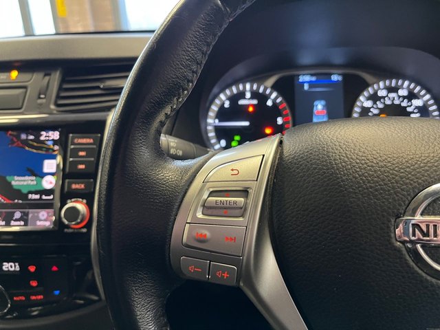 2019 Nissan Navara 2.3L Tekna 4dr - Photo 12