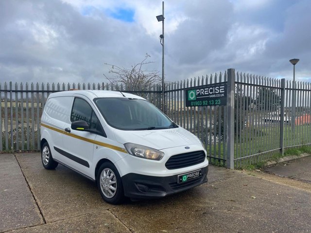 View our FORD TRANSIT COURIER