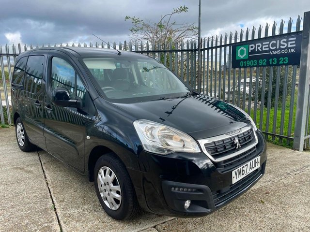 2018 PEUGEOT PARTNER TEPEE - Photo 3