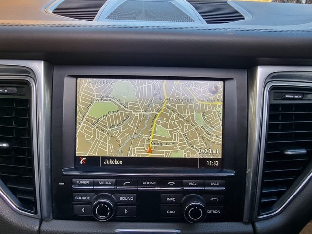 2015 PORSCHE MACAN 2015 3.0 TD V6 S SUV 5dr Diesel PDK 4WD Euro 6 (s/s) (258 ps) - Photo 3