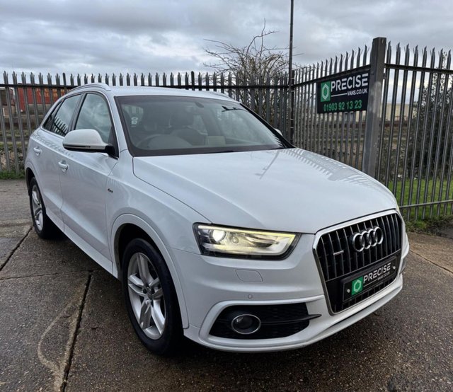 View our AUDI Q3