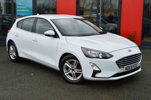 2020 FORD FOCUS 1.5 EcoBlue Zetec Hatchback 5dr Diesel Auto Euro 6 (s/s) (120 ps) Finance available - Photo 2