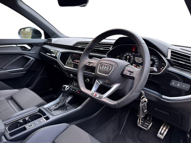 2023 AUDI Q3 1.4 TFSIe 45 Black Edition SUV 5dr Petrol Plug-in Hybrid S Tronic Euro 6 (s/s) 13kWh (245 ps) - Photo 9