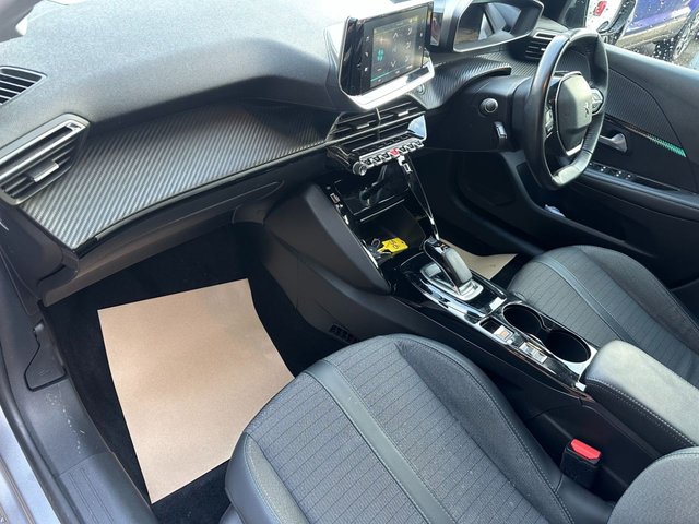 2020 PEUGEOT E-208 50kWh Allure Hatchback 5dr Electric Auto (136 ps) - Photo 12