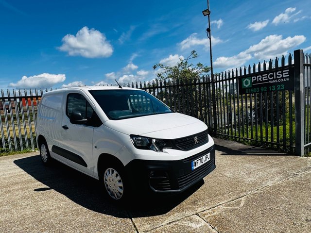 View our PEUGEOT PARTNER