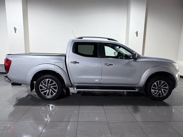 2017 NISSAN NAVARA - Photo 3
