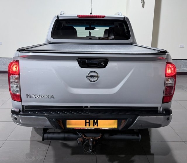 2017 NISSAN NAVARA - Photo 9