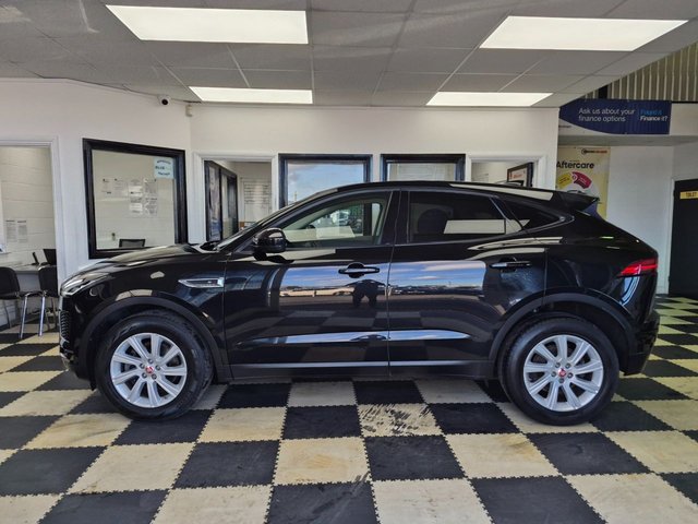 2019 JAGUAR E-PACE - Photo 9