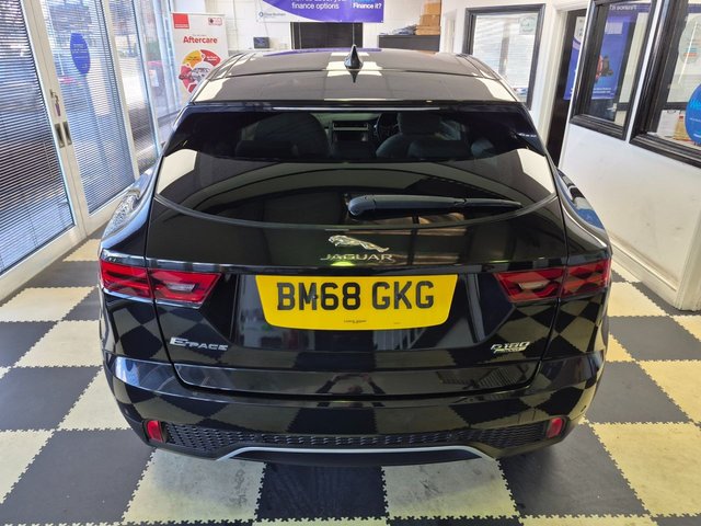 2019 JAGUAR E-PACE - Photo 8