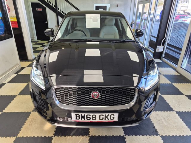 2019 JAGUAR E-PACE - Photo 6