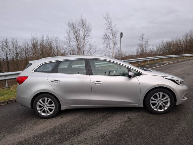2015 KIA CEED - Photo 4