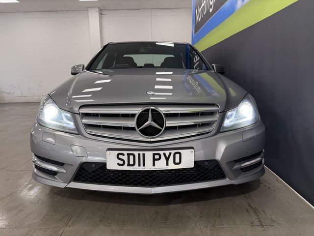 2011 Mercedes-Benz C-Class 2.1L Sport 4dr - Photo 9