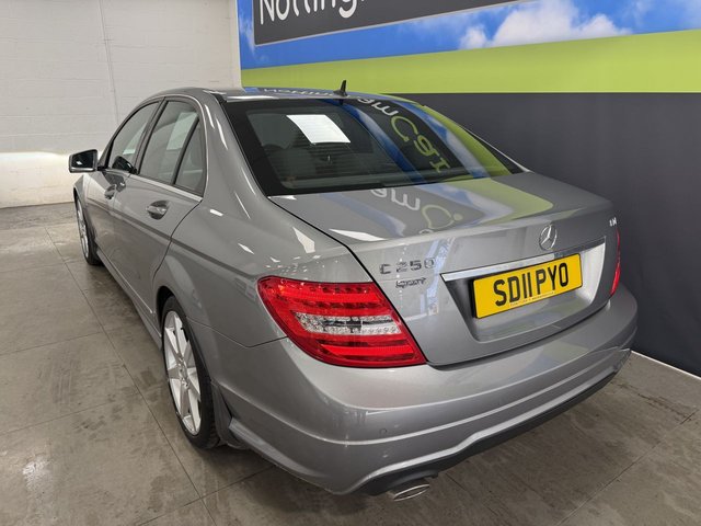 2011 Mercedes-Benz C-Class 2.1L Sport 4dr - Photo 12