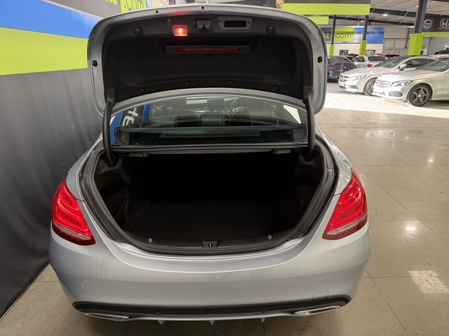 2018 Mercedes-Benz C-Class 2.1L Amg Line 4dr - Photo 12