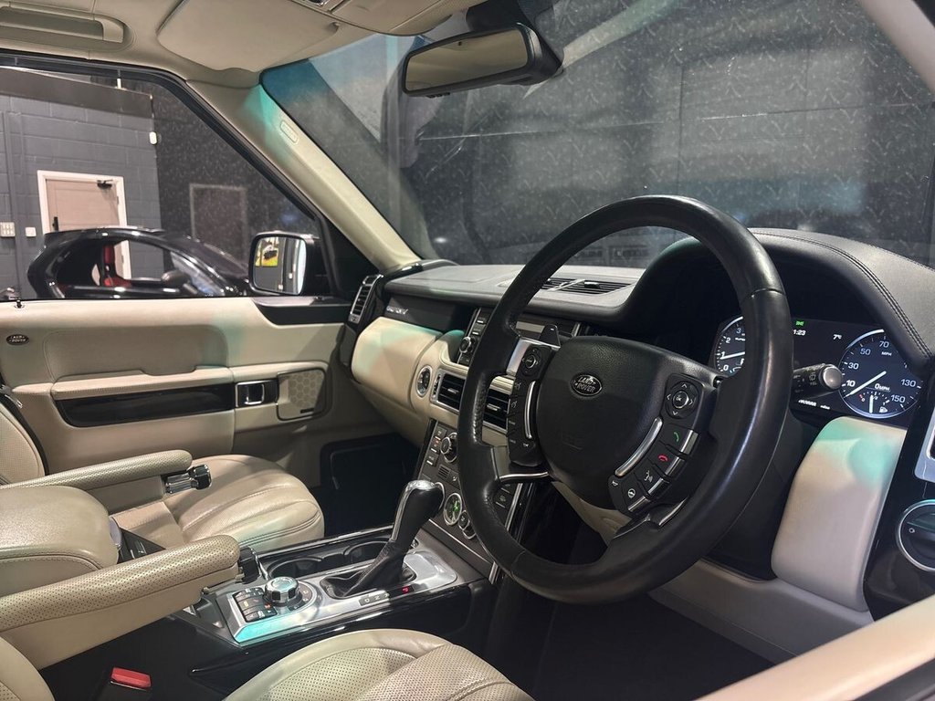 USED 2011 A LAND ROVER RANGE ROVER 5.0 V8 Autobiography SUV 5dr Petrol Auto 4WD Euro 5 (510 ps) SANTORINI W IVORY|GREAT MILES