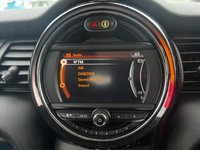 USED 2017 17 MINI HATCH 1.5 Cooper Hatchback 5dr Petrol Auto Euro 6 (s/s) (136 ps) CHILI/NAV CHILI, Nav, Head up, adapt cru