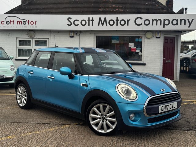 2017 MINI HATCH