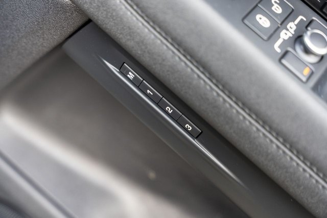 2019 Land Rover RANGE ROVER EVOQUE 2.0 D180 R-Dynamic SE SUV 5dr Diesel Auto 4WD Euro 6 (s/s) (180 ps) - Photo 10