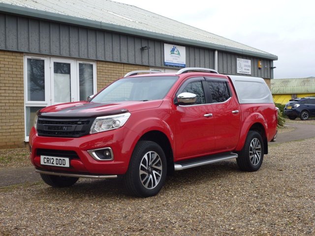 2017 12 Nissan Navara 2.3 dCi Tekna Pickup Double Cab 4dr Diesel Auto 4WD Euro 6 (190 ps)