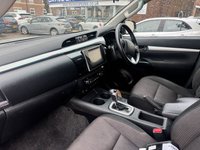 USED 2018 68 TOYOTA HI-LUX 2.4 D-4D Invincible Pickup Double Cab 4dr Diesel Auto 4WD Euro 6 (s/s) (TSS) (150 ps) Buy Online. Nationwide Delivery Available.Click And Collect Finance Available (subject to status)