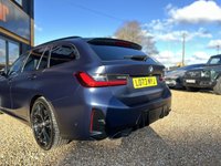 USED 2023 73 BMW 3 SERIES 3.0 M340d MHT Touring 5dr Diesel Hybrid Auto xDrive Euro 6 (s/s) (340 ps) GREAT SPECIFICATION + HARMAN KARDON + MATT PAINT + PARK ASSISTANT PLUS + TECHNOLOGY PLUS PACK + HEATED STEERING WHEEL + PANORAMIC SUNROOF + COMFORT PLUS PACKAGE