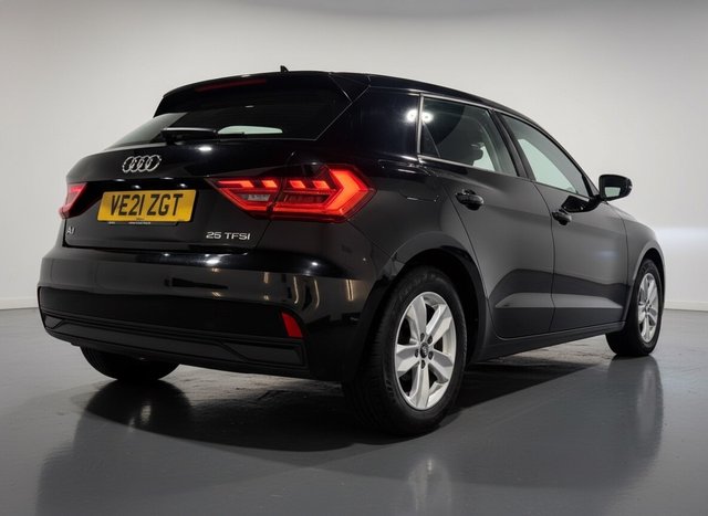 2021 AUDI A1 (2021) - Photo 7