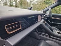 USED 2021 71 PORSCHE TAYCAN Performance Plus 93.4kWh 4S Cross Turismo 5dr Electric Auto 4WD (11kW Charger) (571 ps) 8.9% APR FINANCE RATES