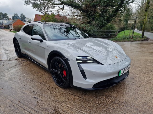 2021 71 Porsche Taycan Performance Plus 93.4kWh 4S Cross Turismo 5dr Electric Auto 4WD (11kW Charger) (571 ps)